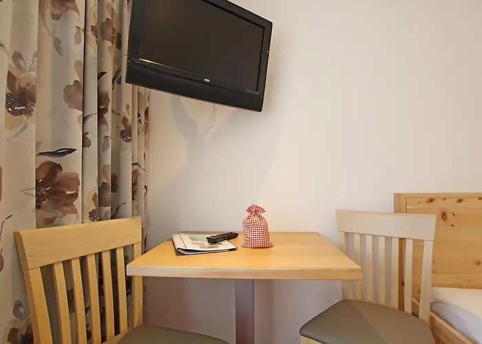 福克斯膳食公寓 住宿加早餐酒店