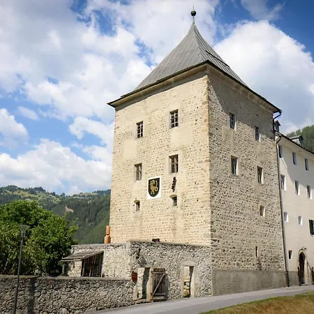 Fuchs Bed & Breakfast 3*