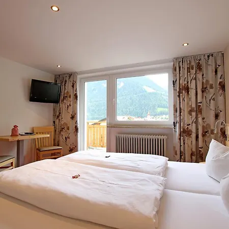 Bed & Breakfast Fuchs 3*